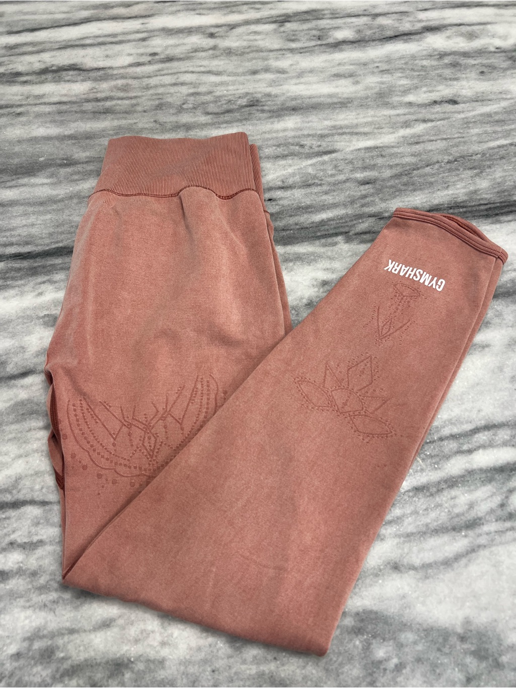 Gymshark Seamless Pink Embroidered Leggings Size Medium/Large